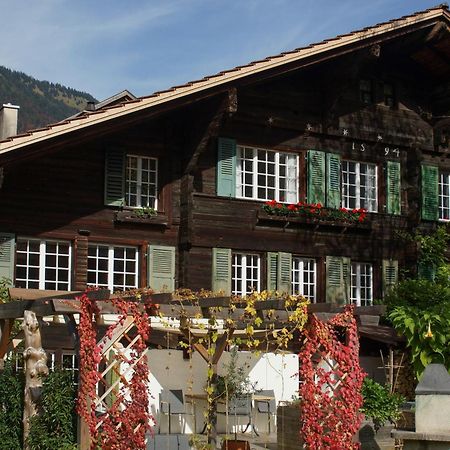 Oldswisshome Matten bei Interlaken Eksteriør billede